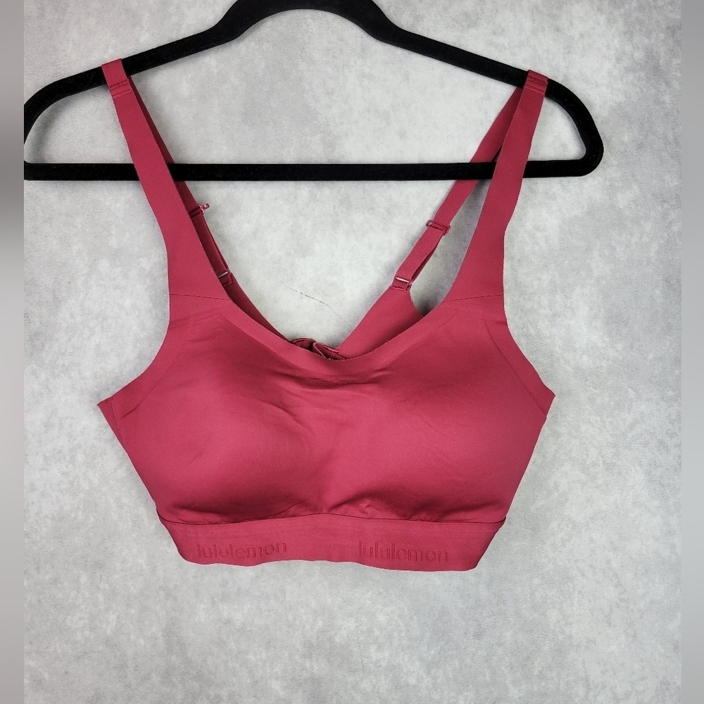 Women's Lululemon Dark pink/Red Bra Size 34B